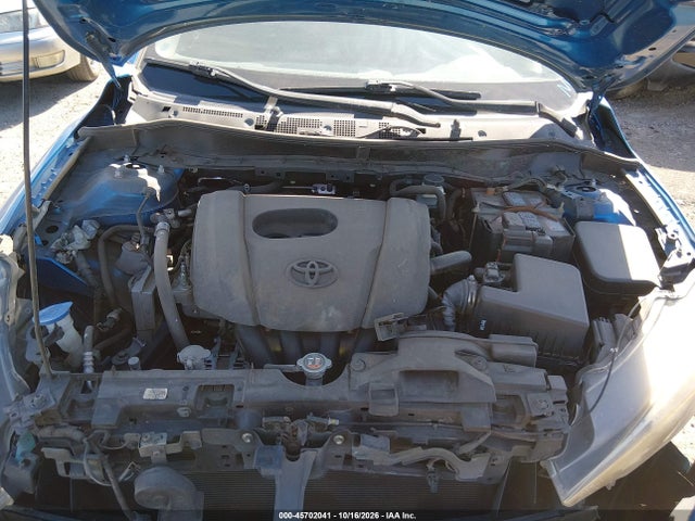 3MYDLBYV2HY158332 Toyota YARIS IA