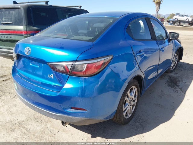 3MYDLBYV2HY158332 Toyota YARIS IA