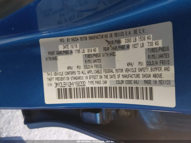 3MYDLBYV2HY158332 Toyota YARIS IA