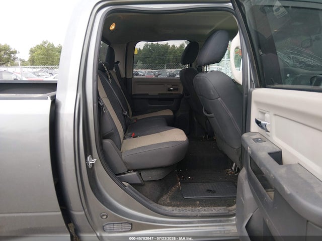 45702047 :رقم المزاد ، 3C6TD5DT7CG266352 vin ، 2012 Ram 2500 Big Horn مزاد بيع