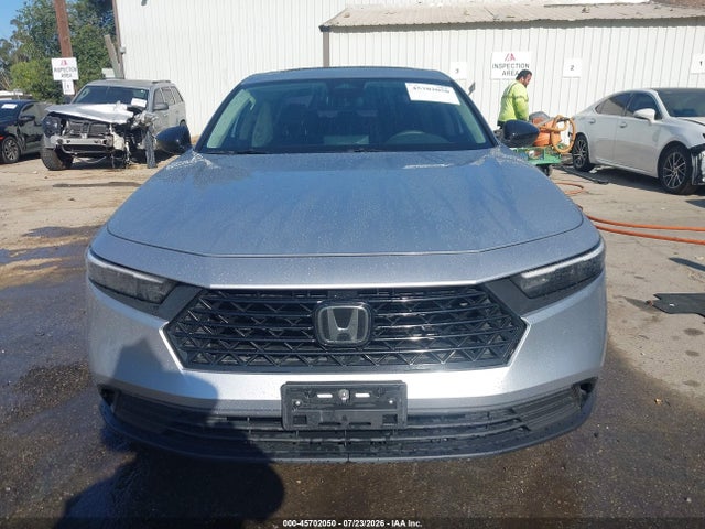 45702050 :رقم المزاد ، 1HGCY1F46SA005241 vin ، 2025 Honda Accord Se مزاد بيع