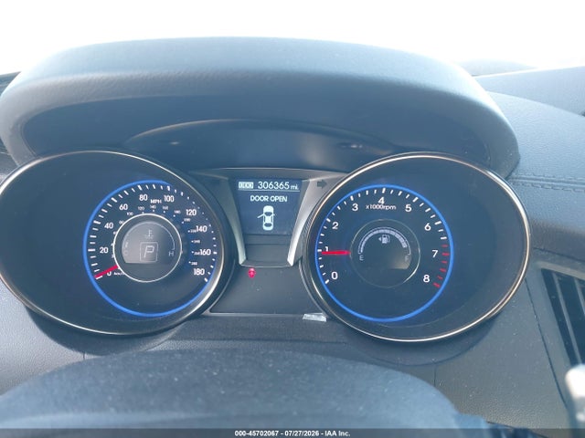 KMHHU6KJ4EU115602 Hyundai Genesis 3.8 Grand Touring