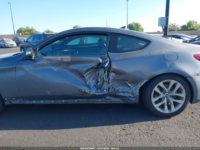 KMHHU6KJ4EU115602 Hyundai Genesis 3.8 Grand Touring
