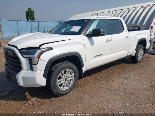 Toyota Tundra Sr5 4x4 2024 5TFLA5EC8RX028675 Image 2