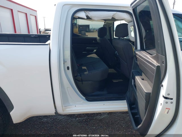 Toyota Tundra Sr5 4x4 2024 5TFLA5EC8RX028675 Image 8
