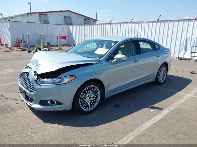 Ford Fusion Hybrid Se 2014 3FA6P0LU9ER212624 Image 2