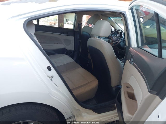 Hyundai ELANTRA SE 2017 5NPD84LF7HH115243 Image 8