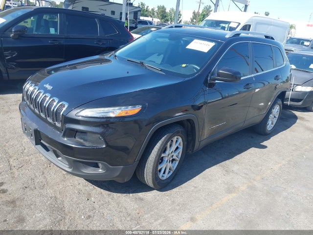 Jeep Cherokee Latitude 2016 1C4PJLCB7GW282025 Image 2