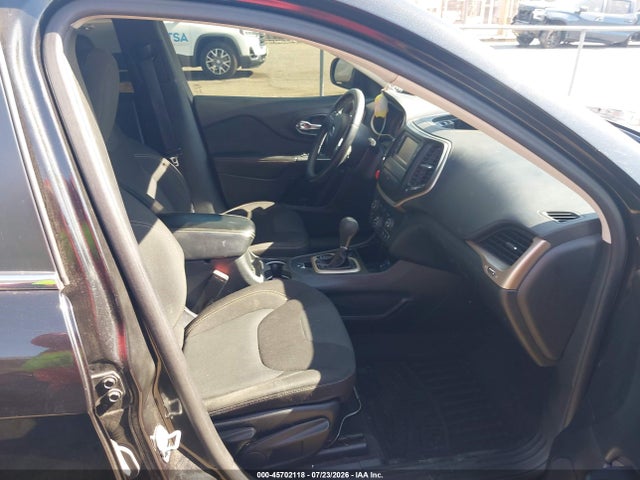Jeep Cherokee Latitude 2016 1C4PJLCB7GW282025 Image 5