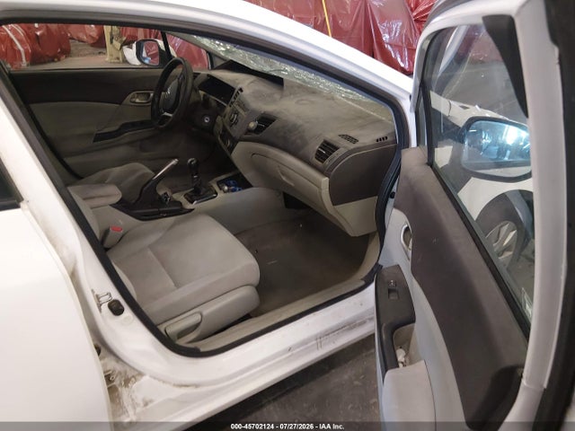 45702124 :رقم المزاد ، 19XFB2E50CE057797 vin ، 2012 Honda Civic Lx مزاد بيع