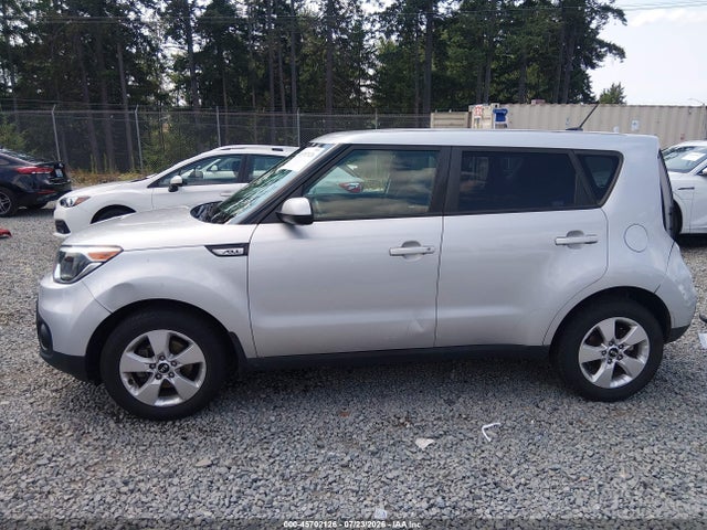 Продаж на аукціоні авто 2017 Kia Soul, vin: KNDJN2A24H7470682, номер лоту: 45702126