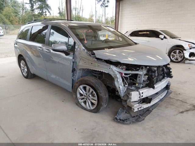 Toyota Sienna Woodland Edition 2023 5TDCSKFCXPS087112 главное изображение