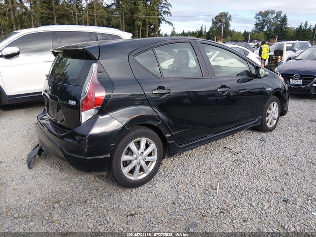 Toyota Prius C Two 2017 JTDKDTB34H1597598 Image 4