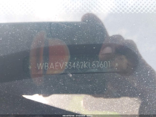 2002 Bmw 325i მანქანა იყიდება აუქციონზე, vin: WBAEV33462KL57601, აუქციონის ნომერი: 45702188