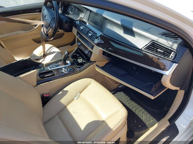 Продаж на аукціоні авто 2012 Bmw 528i Xdrive, vin: WBAXH5C53CDW10884, номер лоту: 45702201