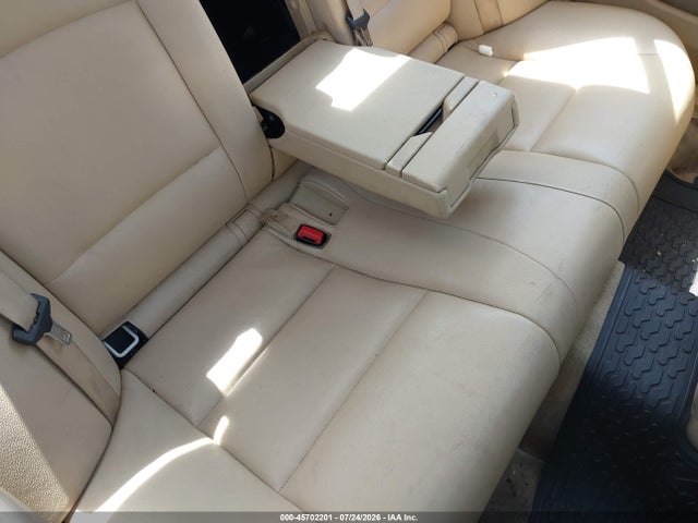 Продаж на аукціоні авто 2012 Bmw 528i Xdrive, vin: WBAXH5C53CDW10884, номер лоту: 45702201