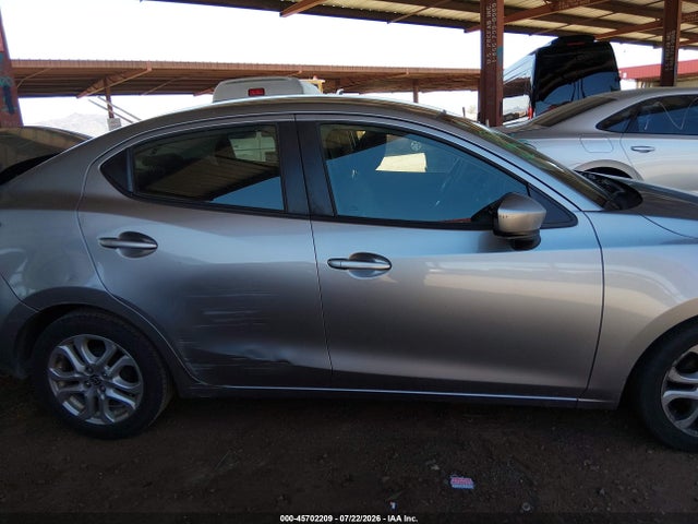 Scion IA 2016 3MYDLBZV9GY131514 Image 13
