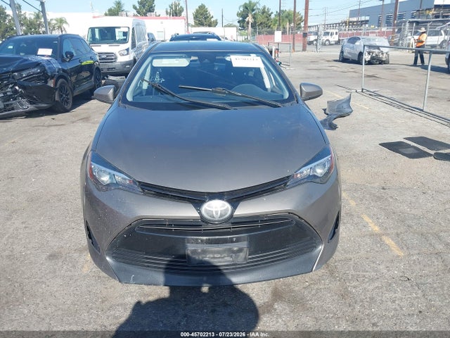 Toyota COROLLA LE 2018 5YFBURHE8JP785635 Image 11
