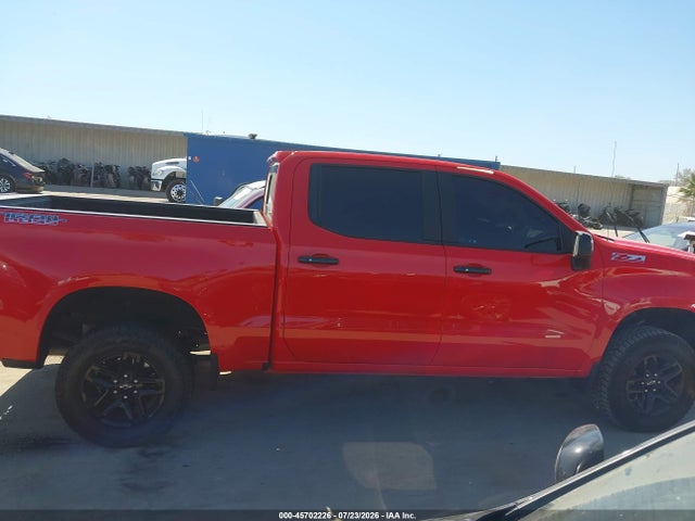 3GCPYFED9KG136440 Chevrolet Silverado 1500 Lt Trail Boss