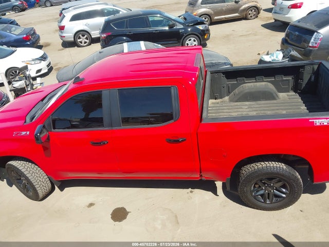 3GCPYFED9KG136440 Chevrolet Silverado 1500 Lt Trail Boss