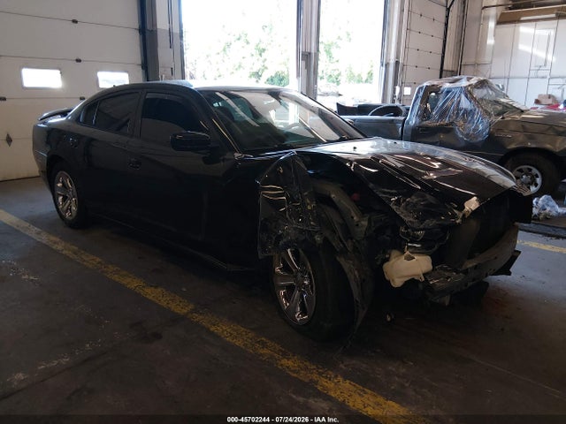 2013 Dodge Charger Se მანქანა იყიდება აუქციონზე, vin: 2C3CDXBG7DH715027, აუქციონის ნომერი: 45702244