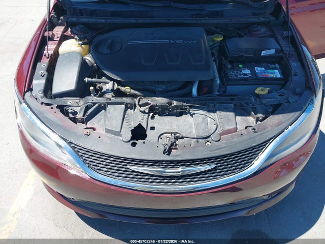 1C3CCCBGXFN526183 Chrysler 200 S