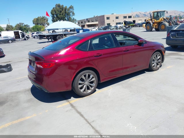 1C3CCCBGXFN526183 Chrysler 200 S