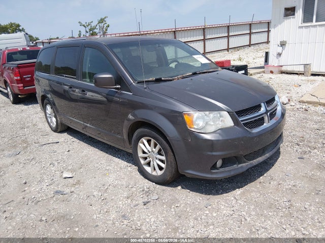 45702258 :رقم المزاد ، 2C4RDGCG8JR328755 vin ، 2018 Dodge Grand Caravan Sxt مزاد بيع