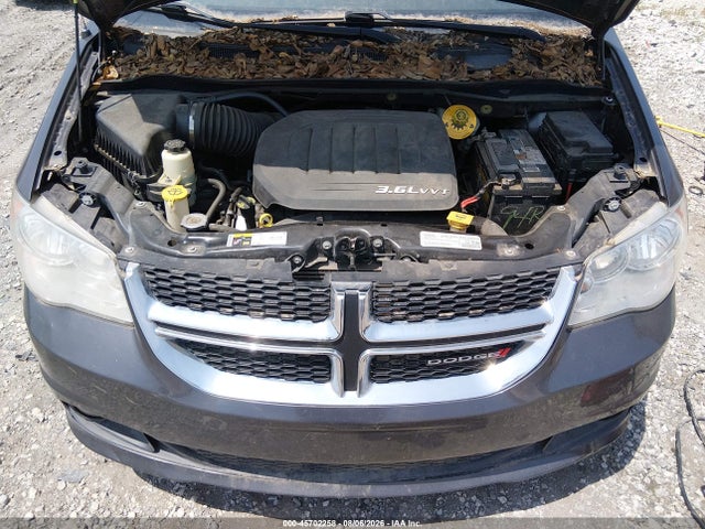 45702258 :رقم المزاد ، 2C4RDGCG8JR328755 vin ، 2018 Dodge Grand Caravan Sxt مزاد بيع