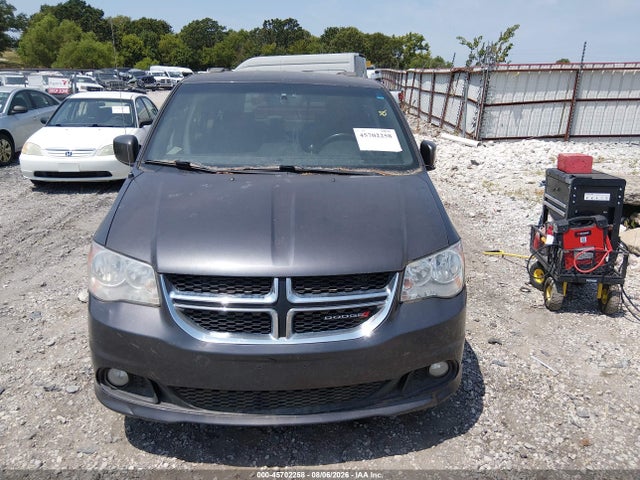 45702258 :رقم المزاد ، 2C4RDGCG8JR328755 vin ، 2018 Dodge Grand Caravan Sxt مزاد بيع