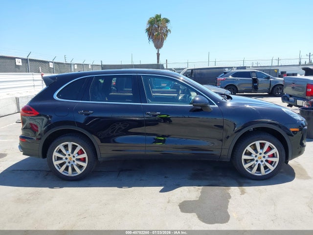 Porsche Cayenne Turbo 2015 WP1AC2A21FLA82088 Image 13