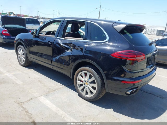 Porsche Cayenne Turbo 2015 WP1AC2A21FLA82088 Image 3