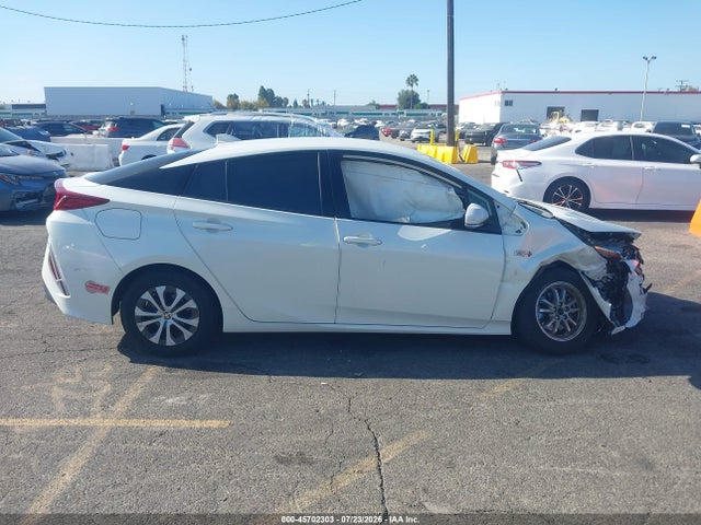 JTDKARFP7L3136384 Toyota Prius Prime Xle