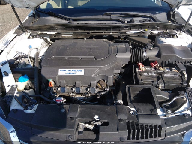 2015 Honda Accord Ex-l V-6 მანქანა იყიდება აუქციონზე, vin: 1HGCR3F86FA026334, აუქციონის ნომერი: 45702310