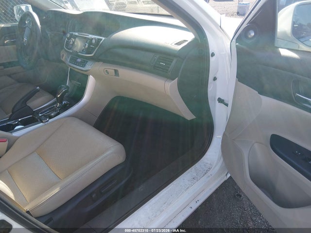 2015 Honda Accord Ex-l V-6 მანქანა იყიდება აუქციონზე, vin: 1HGCR3F86FA026334, აუქციონის ნომერი: 45702310