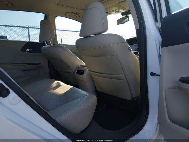 2015 Honda Accord Ex-l V-6 მანქანა იყიდება აუქციონზე, vin: 1HGCR3F86FA026334, აუქციონის ნომერი: 45702310