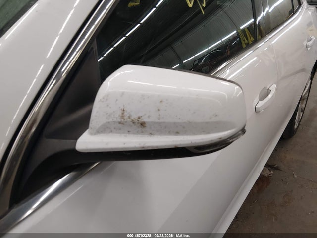 45702328 :رقم المزاد ، 1G11E5SA5DF197297 vin ، 2013 Chevrolet Malibu 2lt مزاد بيع
