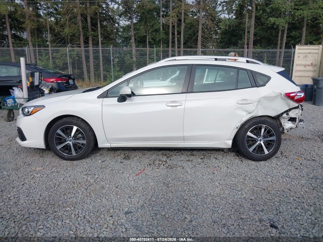 4S3GTAD6XM3717102 Subaru Impreza Premium 5-door