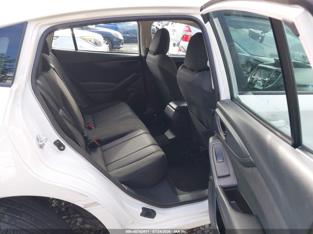 4S3GTAD6XM3717102 Subaru Impreza Premium 5-door