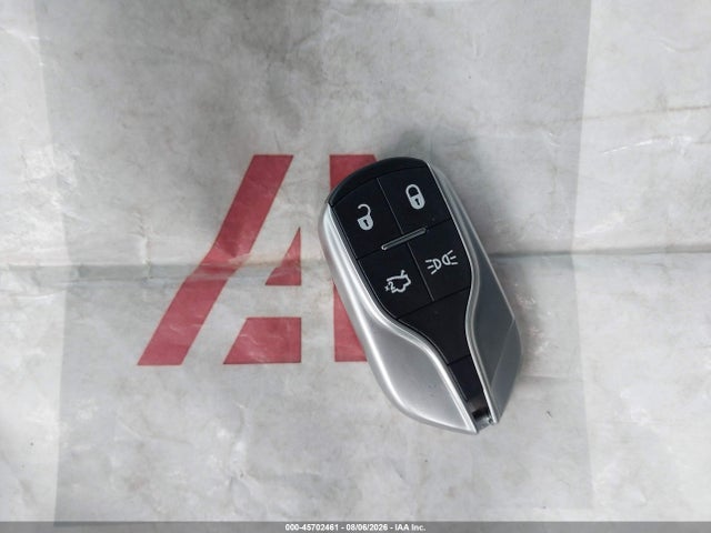 45702461 :رقم المزاد ، ZAM57XSA1G1168469 vin ، 2016 Maserati Ghibli مزاد بيع