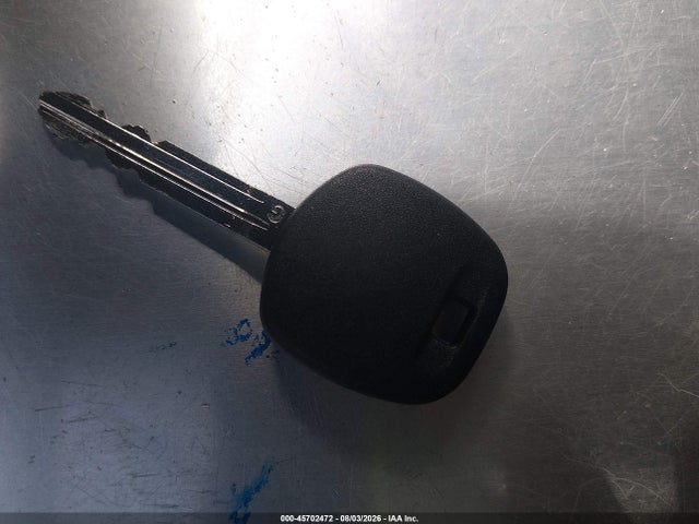 45702472 :رقم المزاد ، 5TDZK3DC2BS063172 vin ، 2011 Toyota Sienna Base V6 مزاد بيع