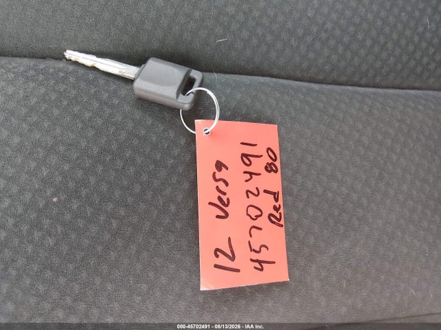 2012 Nissan Versa 1.8 S მანქანა იყიდება აუქციონზე, vin: 3N1BC1CP2CL372819, აუქციონის ნომერი: 45702491