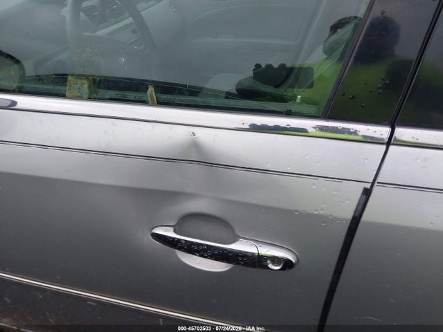 45702503 :رقم المزاد ، 1G4HC5EM1BU124935 vin ، 2011 Buick Lucerne Cxl مزاد بيع