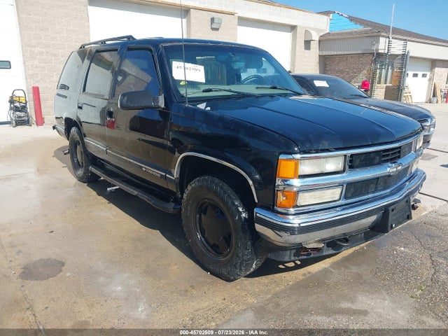Продаж на аукціоні авто 1998 Chevrolet Tahoe Ls, vin: 1GNEK13R6WJ375076, номер лоту: 45702509