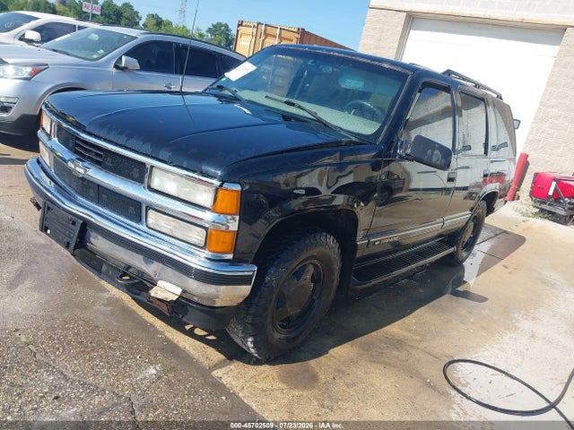 Продаж на аукціоні авто 1998 Chevrolet Tahoe Ls, vin: 1GNEK13R6WJ375076, номер лоту: 45702509