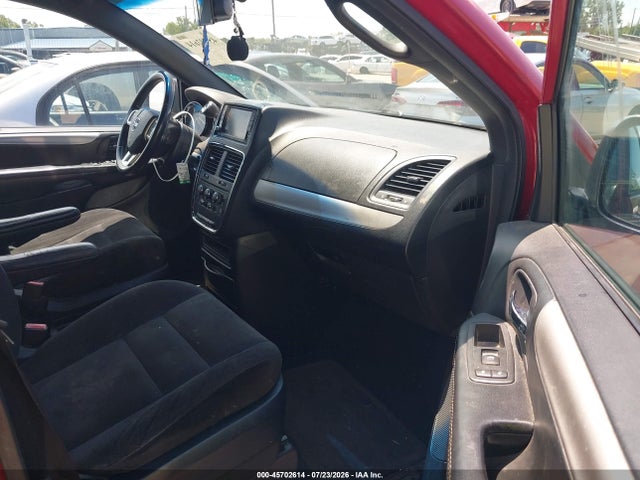 45702614 :رقم المزاد ، 2C4RDGBG5FR530221 vin ، 2015 Dodge Grand Caravan Se مزاد بيع
