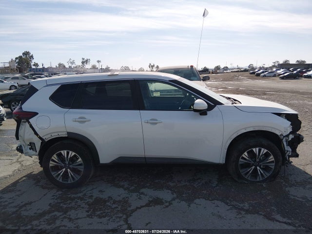 5N1BT3BA5PC784316 Nissan Rogue Sv Fwd