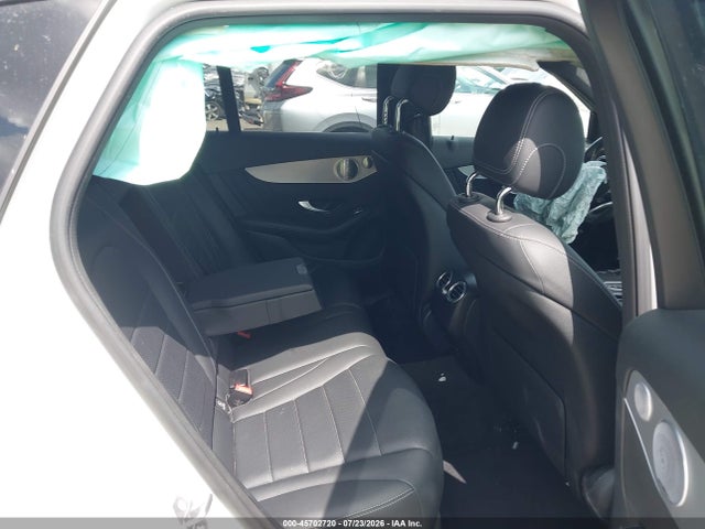 45702720 :رقم المزاد ، W1N0G8DB9LF762002 vin ، 2020 Mercedes-benz Glc 300 مزاد بيع