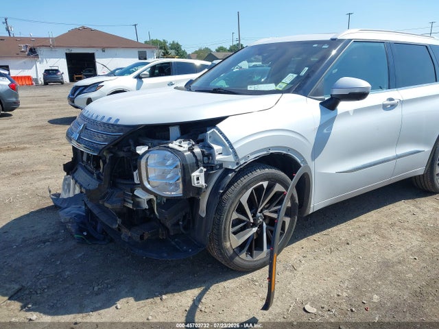 Продаж на аукціоні авто 2022 Mitsubishi Outlander Sel 2.5 S-awc/sel Launch Edition S-awc/sel Special Edition S-awc, vin: JA4J4VA89NZ013613, номер лоту: 45702732