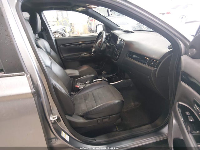 Продаж на аукціоні авто 2019 Mitsubishi Outlander Le, vin: JA4AZ3A31KZ050452, номер лоту: 45702746